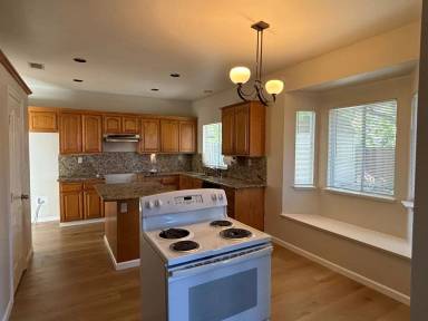 Main picture of 5021 Chaparral Ct