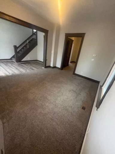 Main picture of 129 W 27th St
