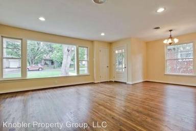 Main picture of 1923 Ferndale Ave