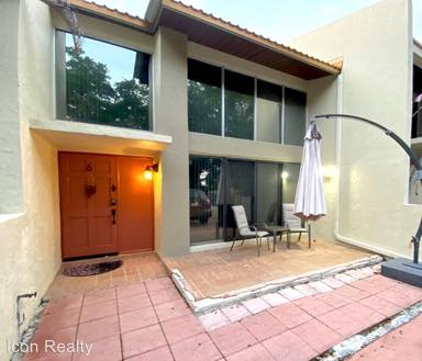 Main picture of 8751 Gatehouse Rd