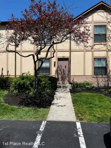 Main picture of 708 Keys View Ct