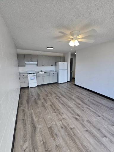 Main picture of 1416 Middle Street Honolulu, HI 96819