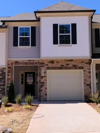 Main picture of 2107 Solana Woods Dr