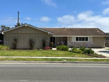 Main picture of 4806 Aurora Dr