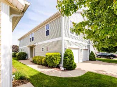 Main picture of 428 Island Pointe Dr