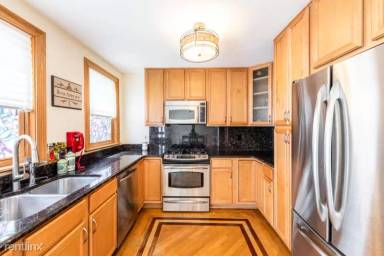 Main picture of 1165 W 19th Pl
