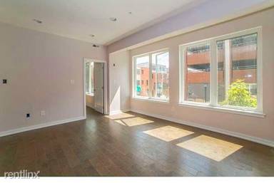 Main picture of 1701 South St