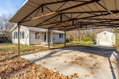 Main picture of 126 Sunnydale Dr