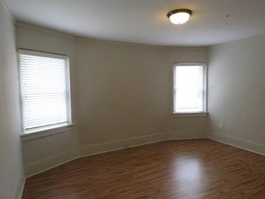 Main picture of Vine Street Apartments