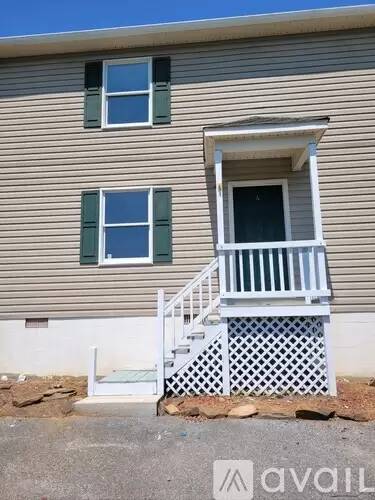 Main picture of 132 Riley Dr