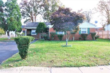 Main picture of 10115 Lomond Dr