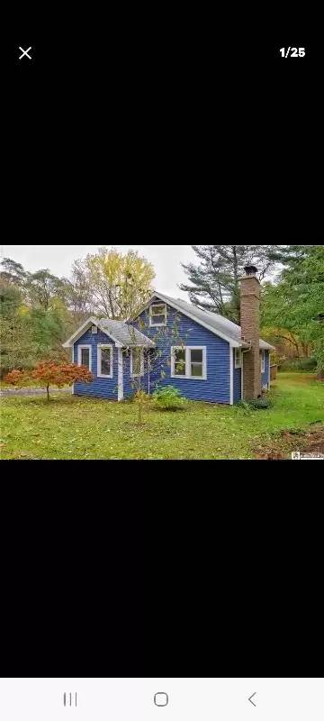 Main picture of 3832 W Lake Rd