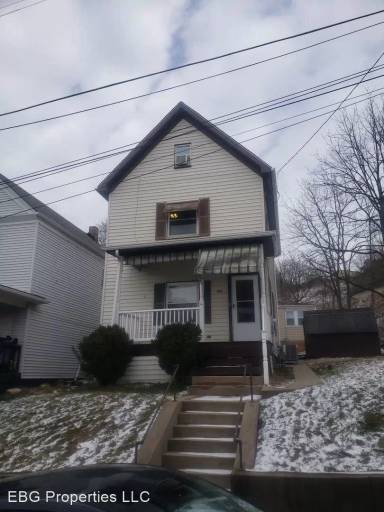 Main picture of 223 Orchard Ave