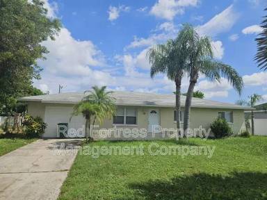 Main picture of 1121 NE 11th St
