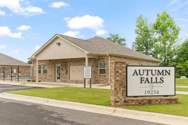 Main picture of 19254 Autumn Falls Way
