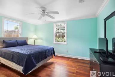 Main picture of 126 Mound Ave