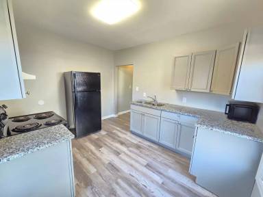 Main picture of 115 N 46th St