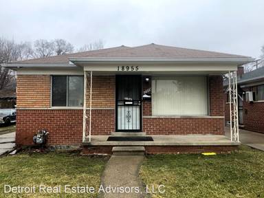 Main picture of 18955 Pelkey St