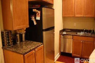 Main picture of 303 S Arthur Ashe Blvd