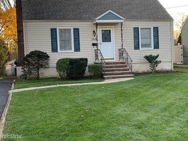 Main picture of 1508 Pine Grove Ave