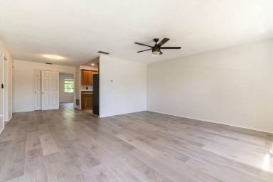 Main picture of 4011 Annie St