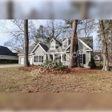 Main picture of 204 Sedgefield Dr