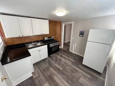 Main picture of 1528 Alma Ave