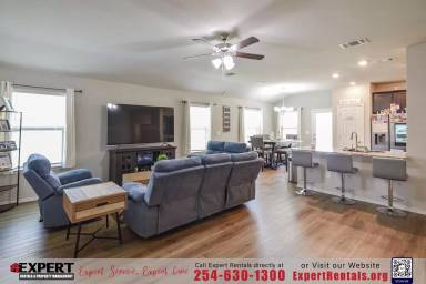 Main picture of 3013 Wigeon Way
