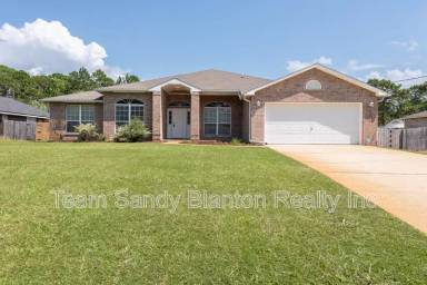 Main picture of 2010 Eagle Ln