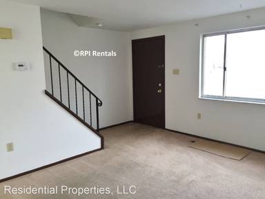 Main picture of 202 Park St