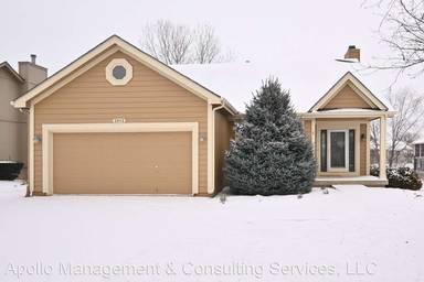 Main picture of 2912 Maple Farm Rd