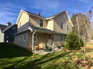Main picture of 114 N Main St