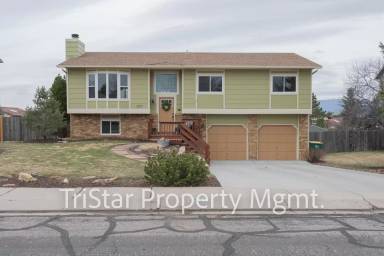 Main picture of 2321 Thornhill Dr