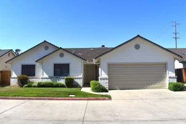 Main picture of 729 E Century Pl