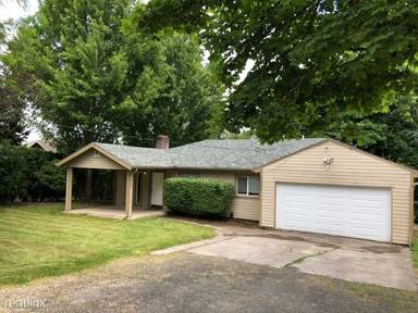 Main picture of 8120 SE 162nd Ave