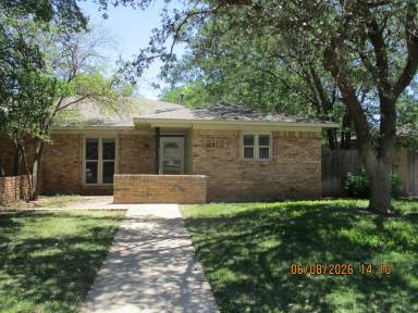 Main picture of 3417 Thornton Dr