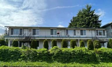 Main picture of 500 75th St SE