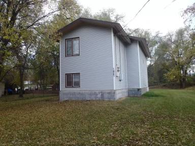 Main picture of 1427 S 2nd St W