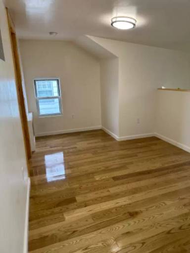 Main picture of 8051 160th St