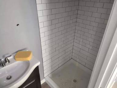 Main picture of 556 W Myrtle Ave