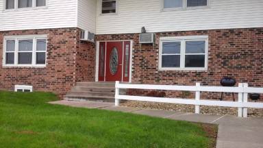 Main picture of 209 E 11th St