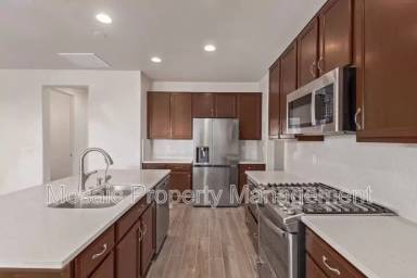 Main picture of 3320 W Dunbar Dr