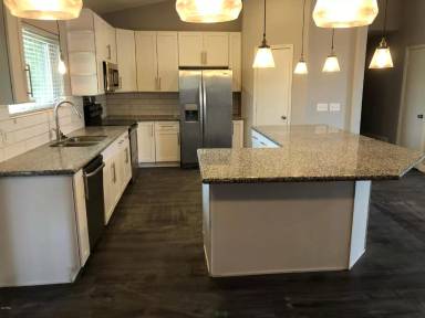 Main picture of 4043 E Holmes Ave