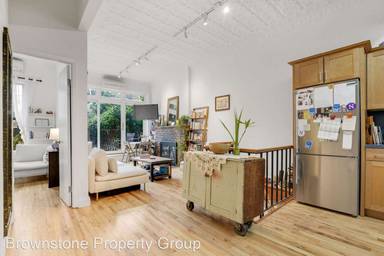Main picture of 743 Union St