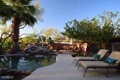 Main picture of 7360 N Yucca Via