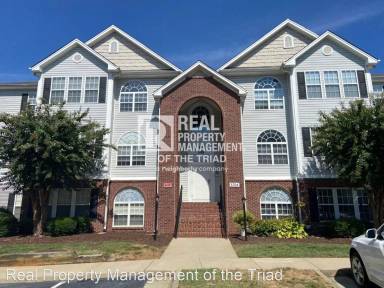 Main picture of 3704 Cotswold Ter