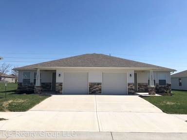 Main picture of 8218 SW 1st St