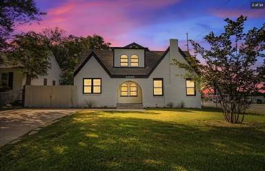 Main picture of 2840 W Park Pl