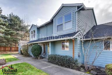 Main picture of 700 SW 206th Pl