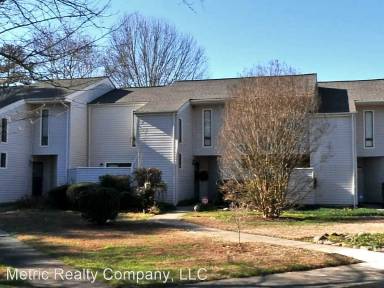 Main picture of 7912 Princess Ann Dr